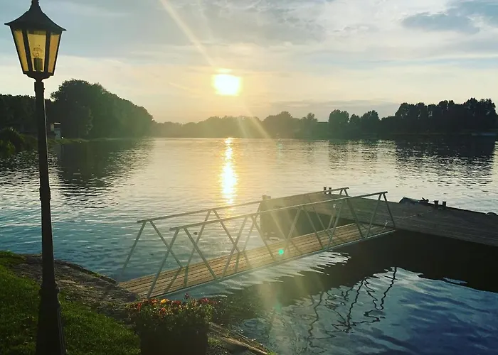 Vizafogo Panzio Es Etterem Guest house 4*