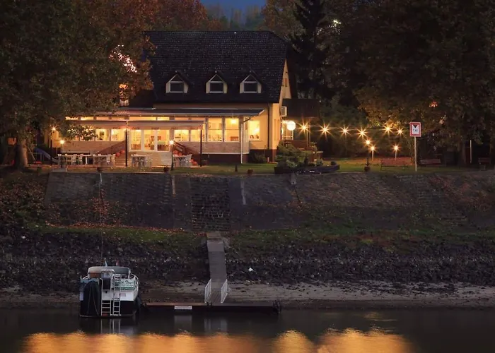 Guest house Vizafogo Panzio Es Etterem Baja